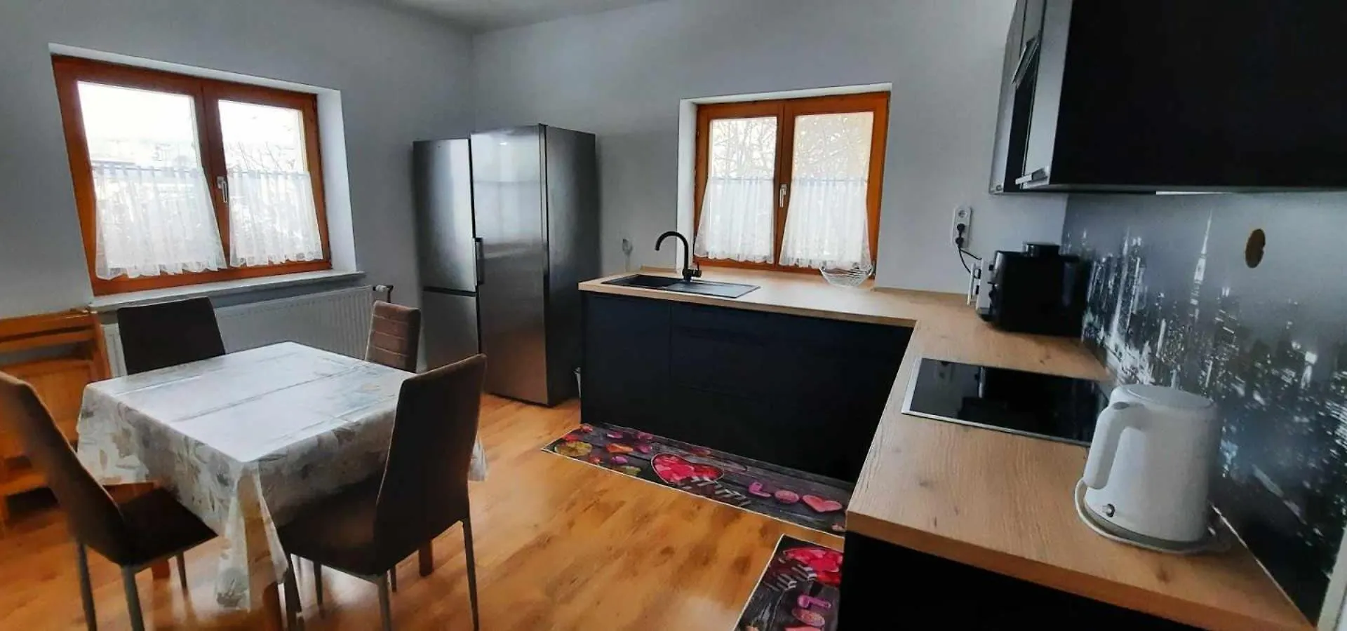 ** Gasthof Hotel Karolingerweg Lauterhofen Deutschland